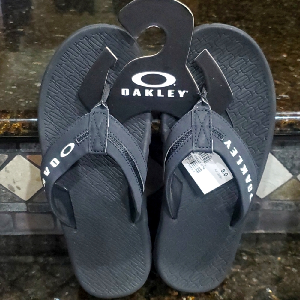 Mens Oakley Flip Flop